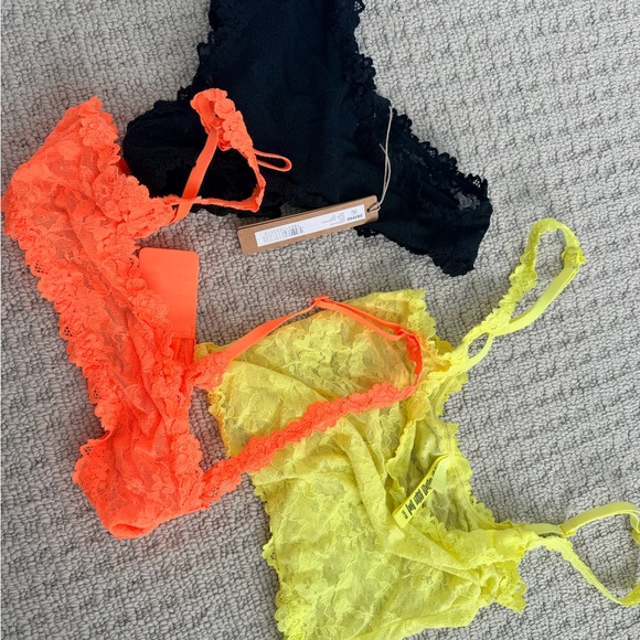 SKIMS Other - SKIMS Stretch Lace Bundle XS/S